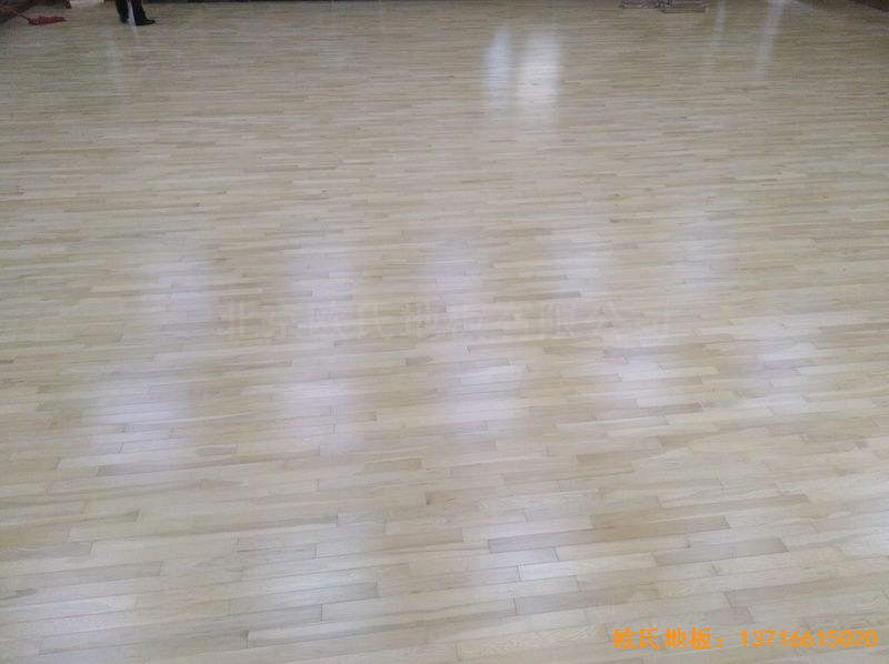 北京舞蹈學(xué)院體育地板鋪設(shè)案例