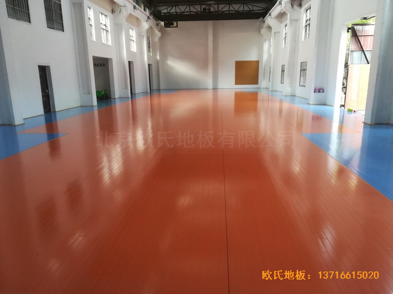 南昌赤練排球館運(yùn)動(dòng)木地板施工案例0