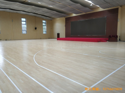 鄭州四中體育館運動地板鋪設(shè)案例